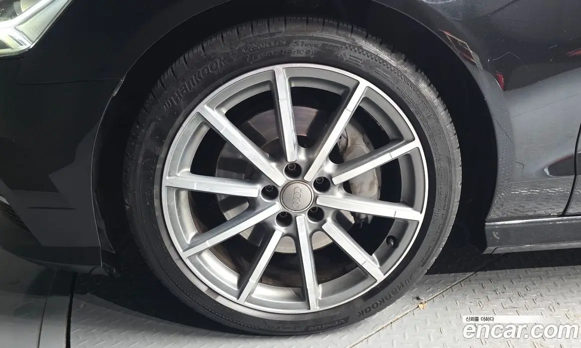 Audi A6 2016 3.0 автомат (гидро), фото 5 Audi A6 2016 3.0 автомат (гидро), фото 5