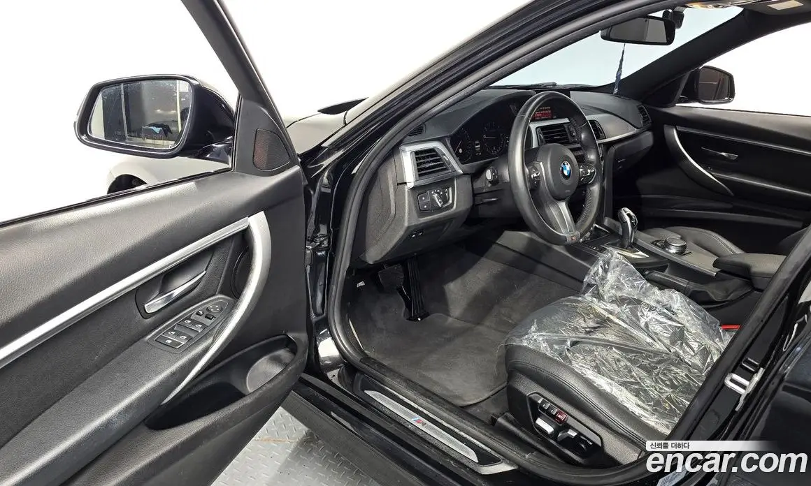 BMW 3 серия 2018 2.0 автомат (гидро), фото 13