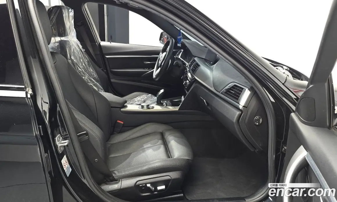 BMW 3 серия 2018 2.0 автомат (гидро), фото 16