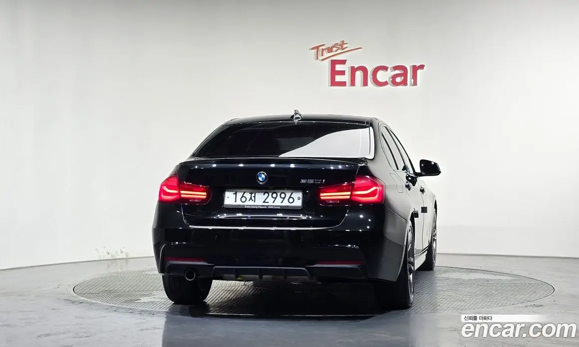 BMW 3 серия 2018 2.0 автомат (гидро), фото 4