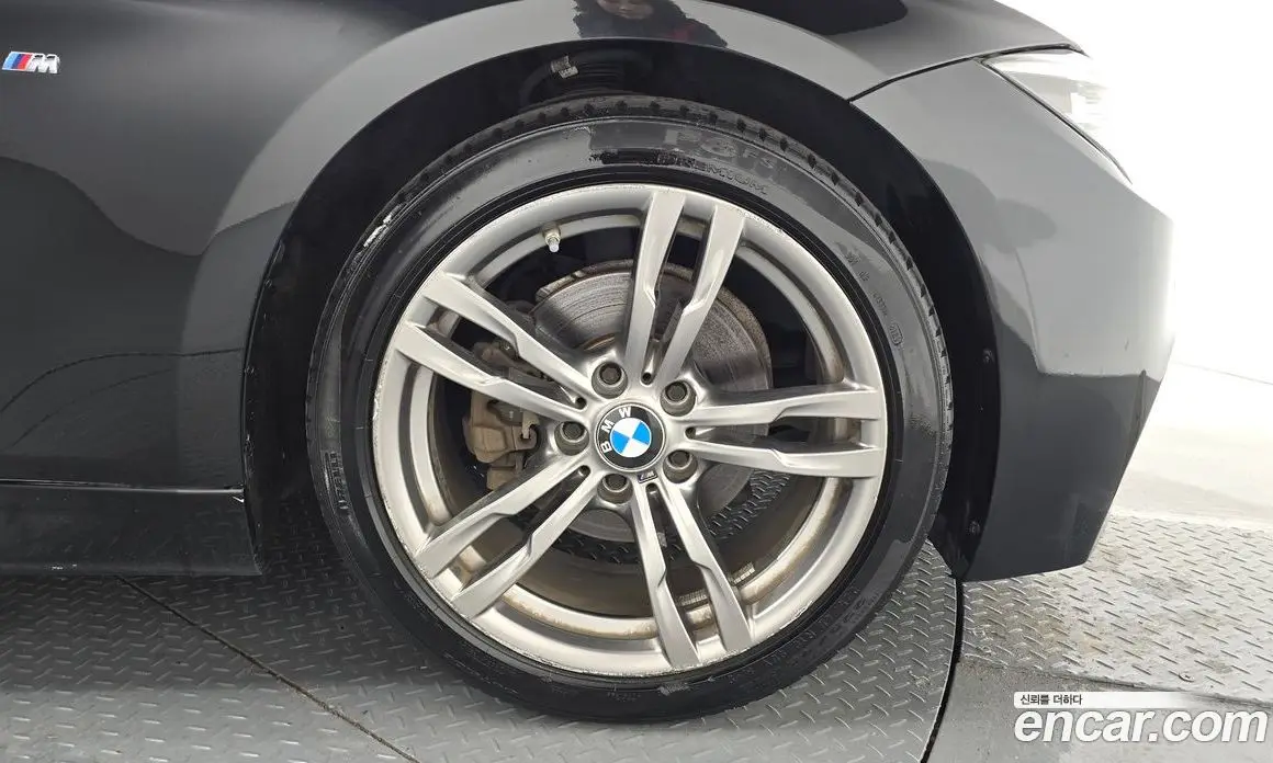 BMW 3 серия 2018 2.0 автомат (гидро), фото 7
