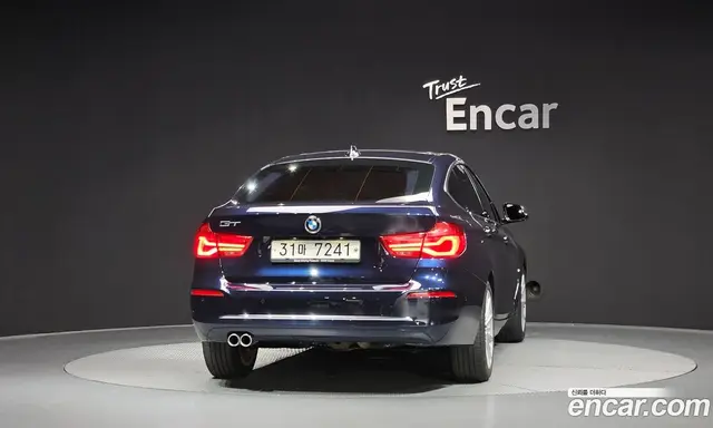 BMW 3 серия 2018 2.0 автомат (гидро), миниатюра 4 BMW 3 серия 2018 2.0 автомат (гидро), миниатюра 4