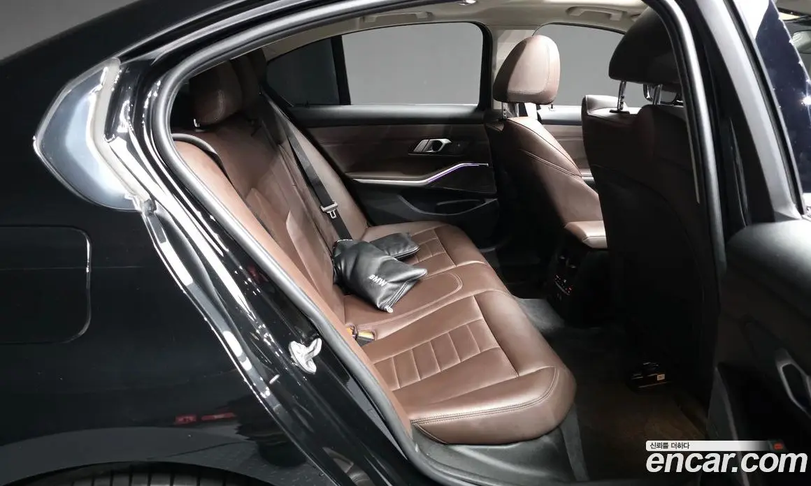 BMW 3 серия 2021 2.0 автомат (гидро), фото 18