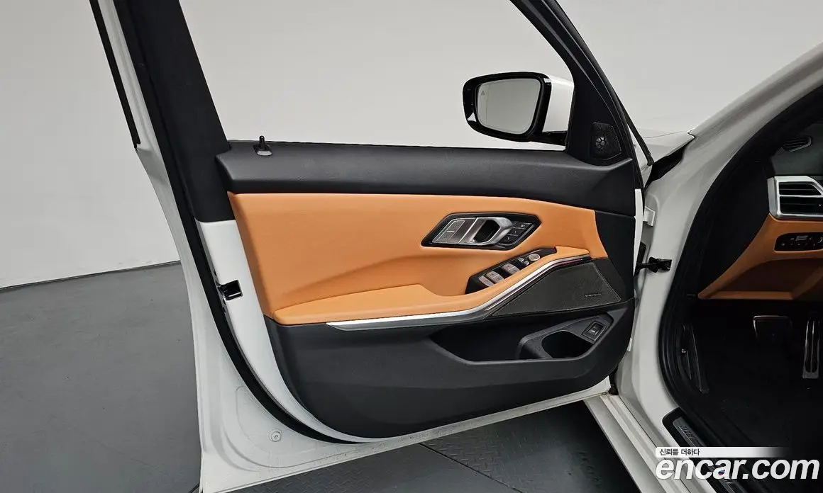 BMW 3 серия 2025 2.0 автомат (гидро), фото 13 BMW 3 серия 2025 2.0 автомат (гидро), фото 13