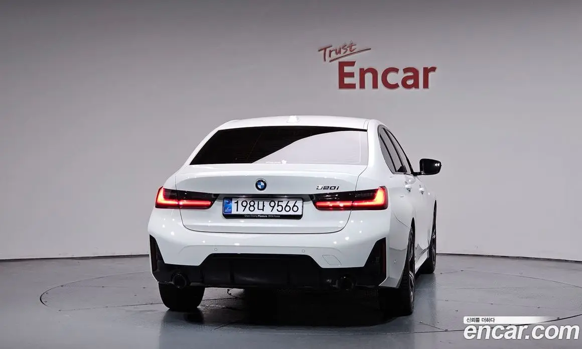 BMW 3 серия 2025 2.0 автомат (гидро), фото 3 BMW 3 серия 2025 2.0 автомат (гидро), фото 3