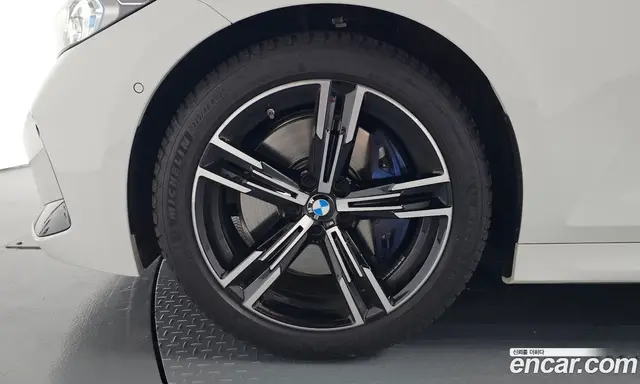 BMW 3 серия 2025 2.0 автомат (гидро), миниатюра 4 BMW 3 серия 2025 2.0 автомат (гидро), миниатюра 4