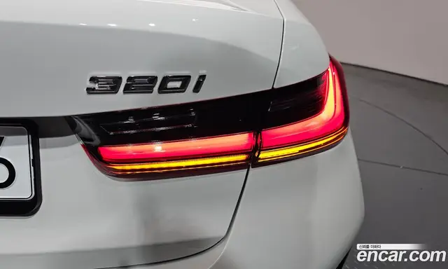 BMW 3 серия 2025 2.0 автомат (гидро), миниатюра 8 BMW 3 серия 2025 2.0 автомат (гидро), миниатюра 8