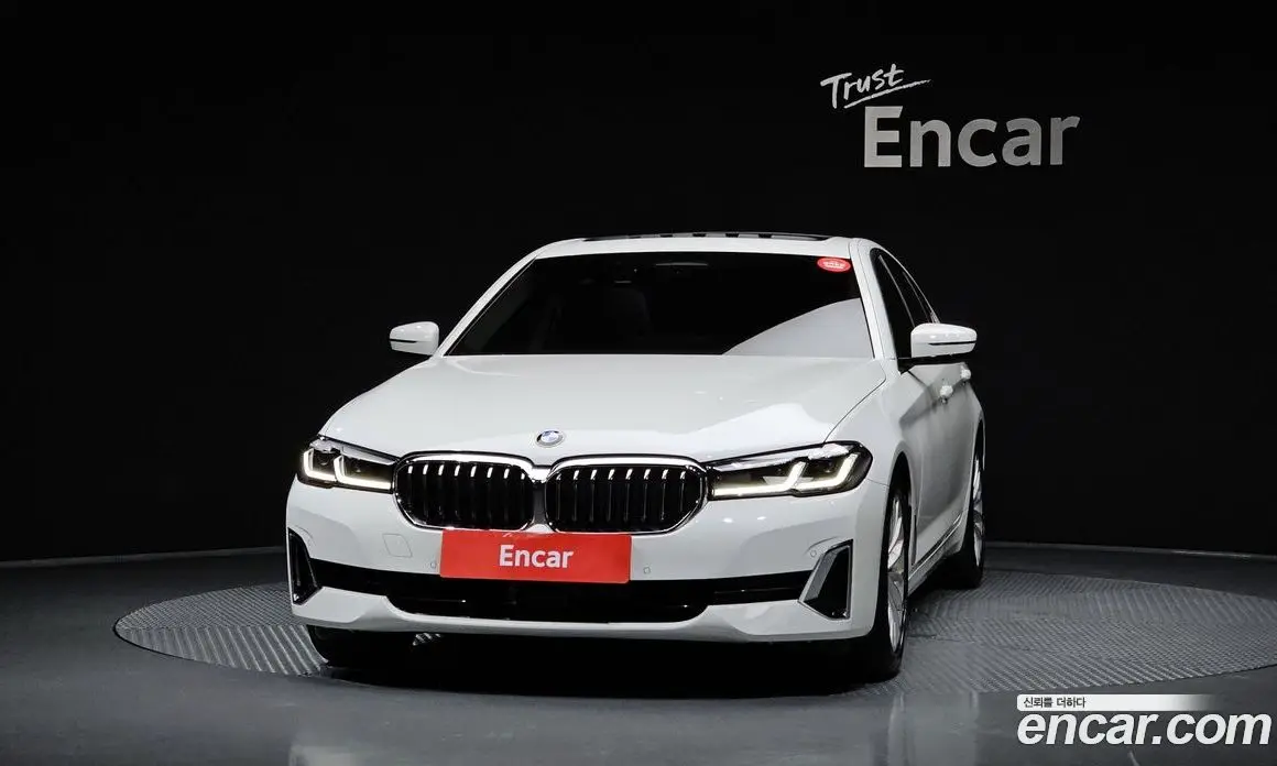 BMW 5 серия 2022 2.0 автомат (гидро), фото 3