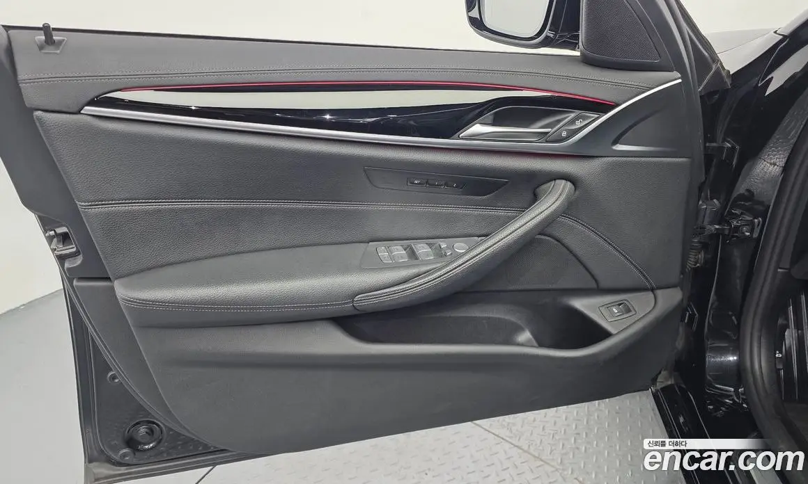 BMW 5 серия 2022 2.0 автомат (гидро), фото 14 BMW 5 серия 2022 2.0 автомат (гидро), фото 14