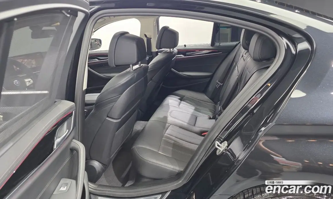 BMW 5 серия 2022 2.0 автомат (гидро), фото 17 BMW 5 серия 2022 2.0 автомат (гидро), фото 17