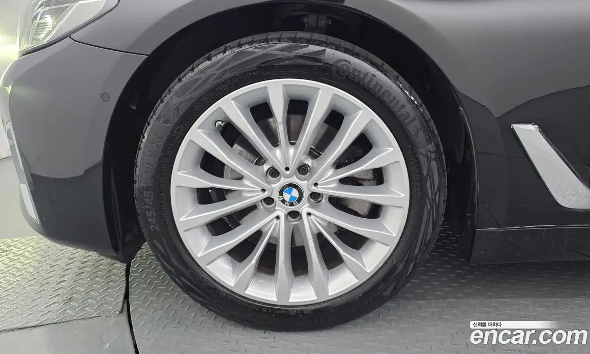 BMW 5 серия 2022 2.0 автомат (гидро), фото 5 BMW 5 серия 2022 2.0 автомат (гидро), фото 5