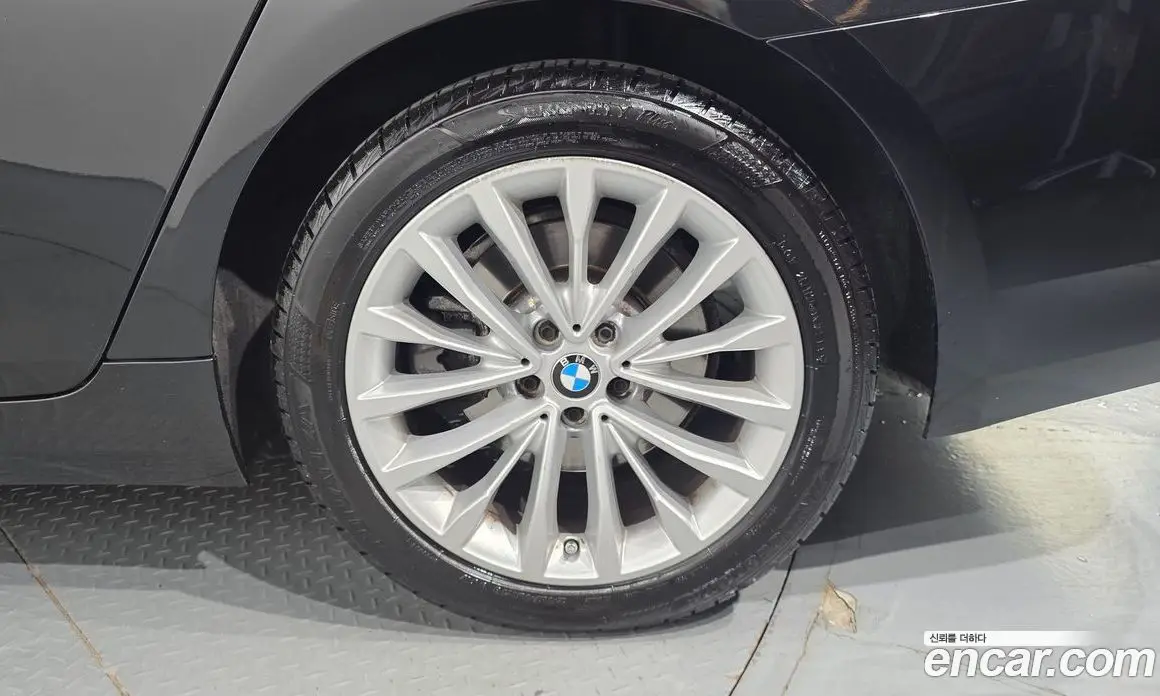 BMW 5 серия 2022 2.0 автомат (гидро), фото 7 BMW 5 серия 2022 2.0 автомат (гидро), фото 7