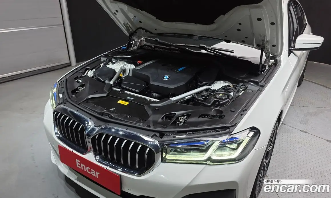 BMW 5 серия 2023 2.0 автомат (гидро), фото 6 BMW 5 серия 2023 2.0 автомат (гидро), фото 6