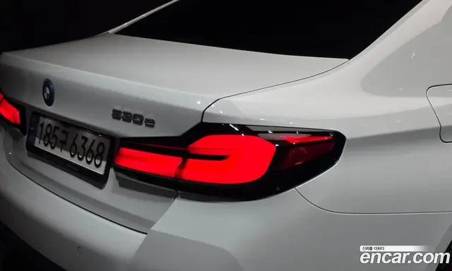 BMW 5 серия 2023 2.0 автомат (гидро), миниатюра 9 BMW 5 серия 2023 2.0 автомат (гидро), миниатюра 9