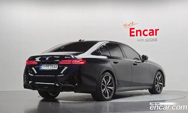 BMW 5 серия, 2026, 4 363 км
