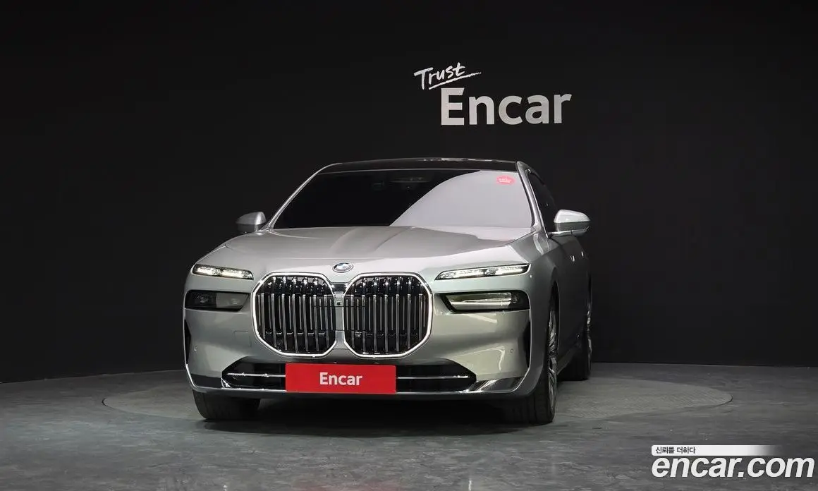 BMW 7 серия 2023 3.0 автомат (гидро), фото 3 BMW 7 серия 2023 3.0 автомат (гидро), фото 3