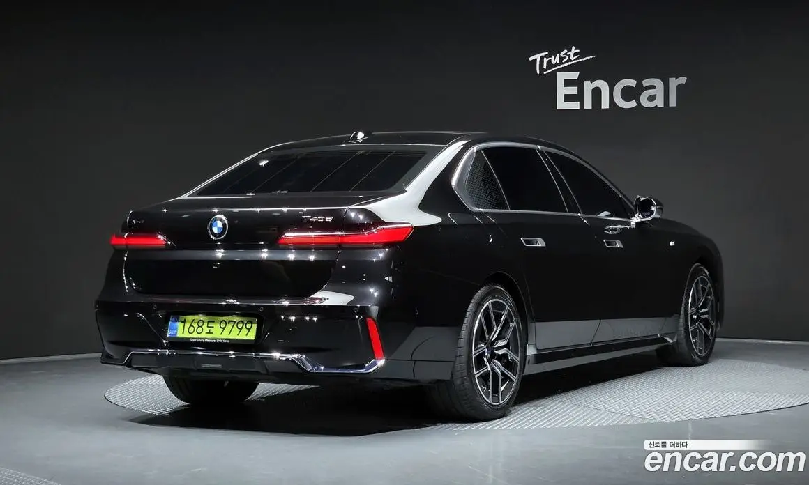 BMW 7 серия 2025 3.0 автомат (гидро), фото 1 BMW 7 серия 2025 3.0 автомат (гидро), фото 1