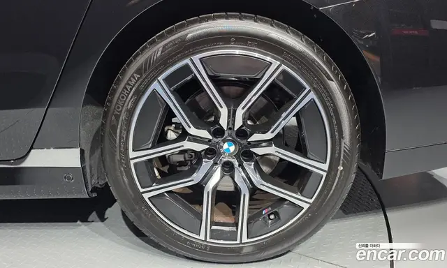 BMW 7 серия 2025 3.0 автомат (гидро), миниатюра 6 BMW 7 серия 2025 3.0 автомат (гидро), миниатюра 6