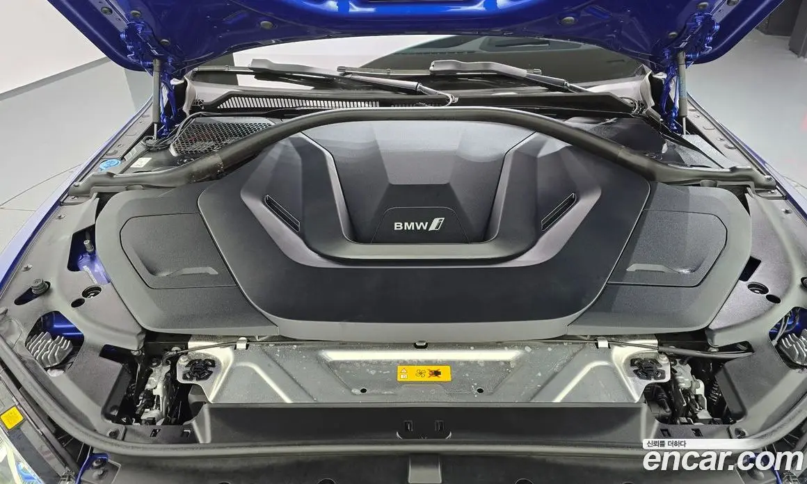 BMW i4 2022 0.2 автомат (гидро), фото 5