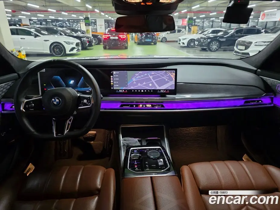 BMW i7 2023 0.3 автомат (гидро), фото 12