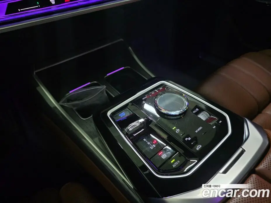 BMW i7 2023 0.3 автомат (гидро), фото 17
