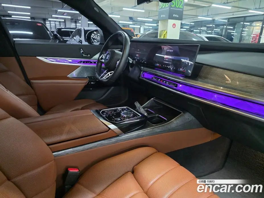 BMW i7 2023 0.3 автомат (гидро), фото 19