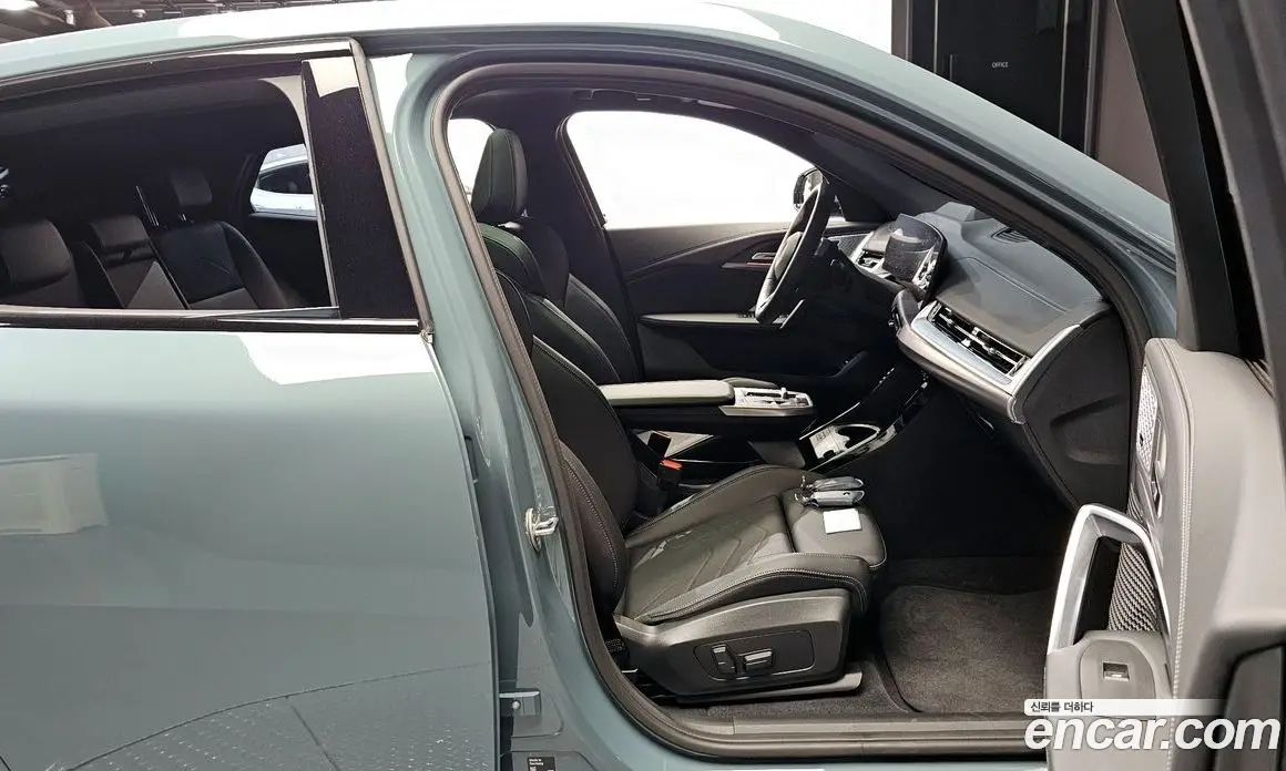 BMW iX2 2024 0.2 автомат (гидро), фото 16 BMW iX2 2024 0.2 автомат (гидро), фото 16