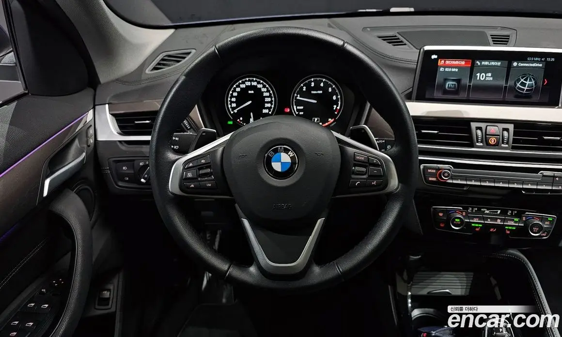BMW X1 2021 2.0 автомат (гидро), фото 18