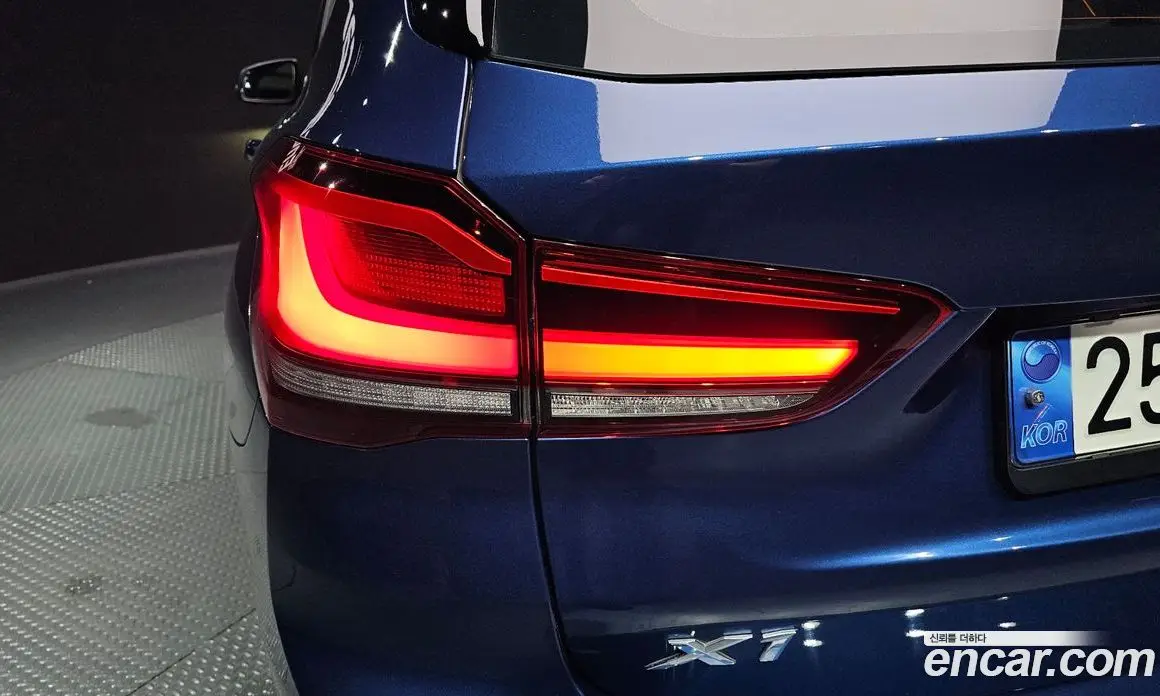 BMW X1 2021 2.0 автомат (гидро), фото 9