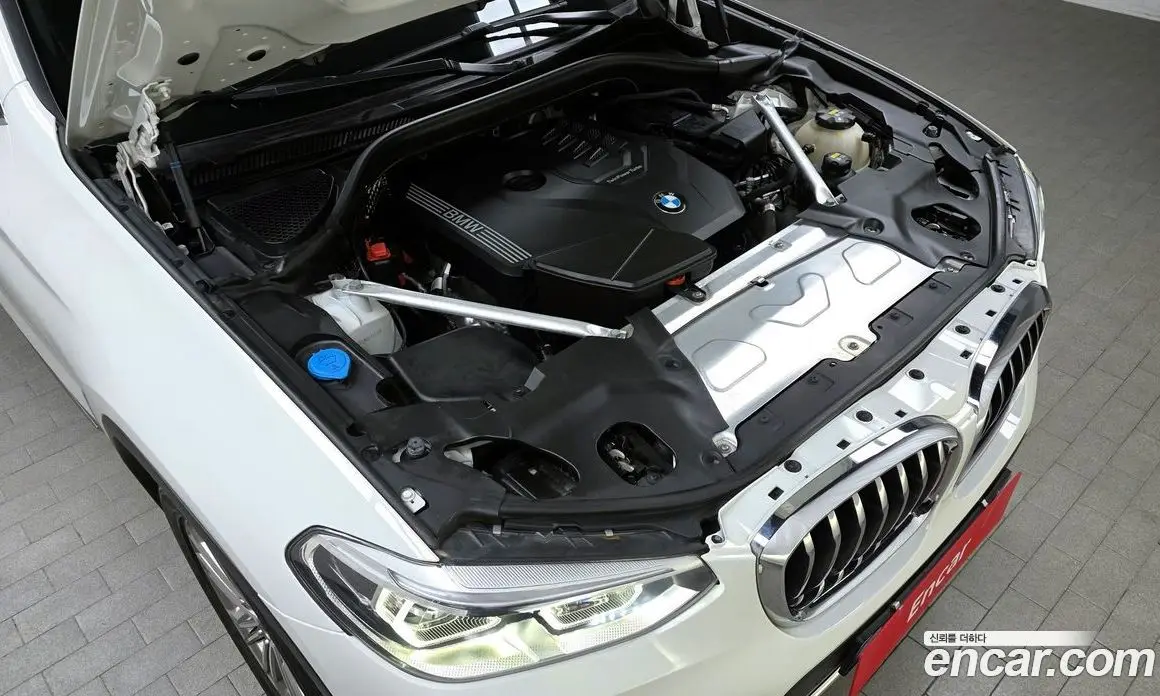 BMW X3 2021 2.0 автомат (гидро), фото 6
