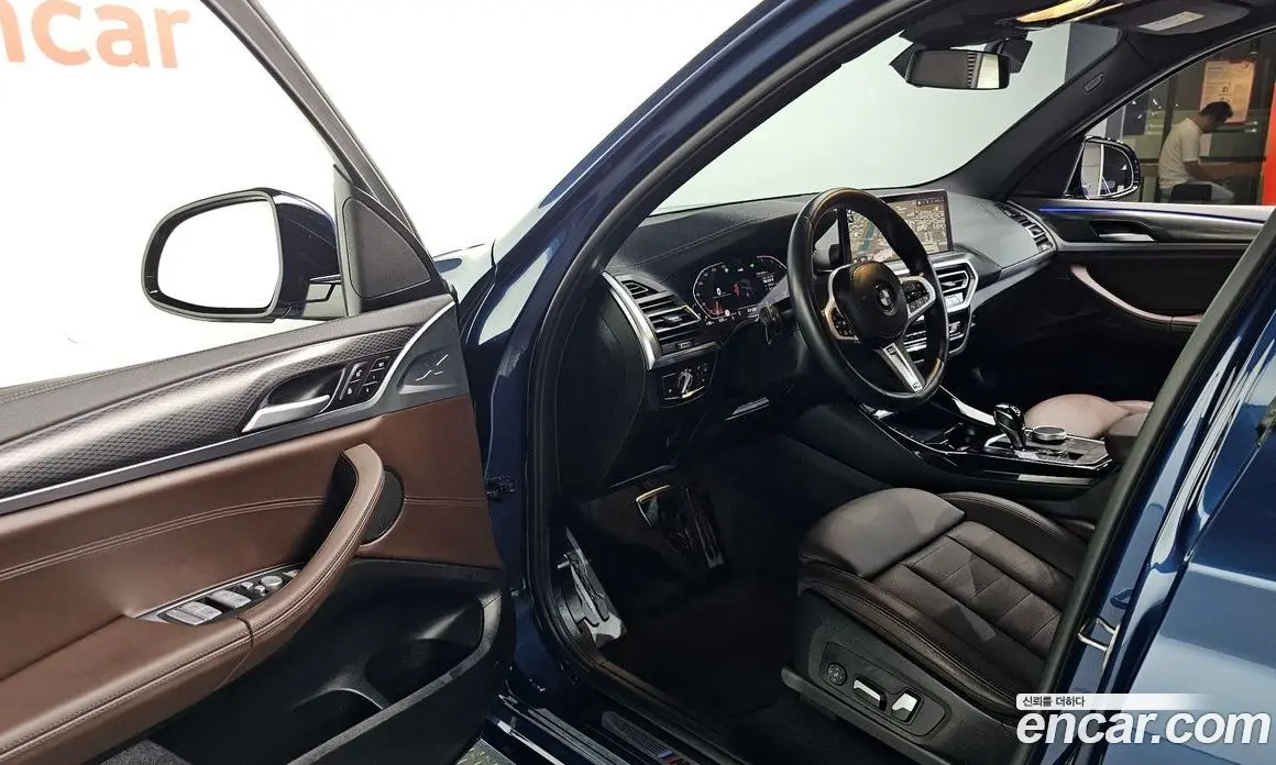 BMW X3 2023 2.0 автомат (гидро), фото 13
