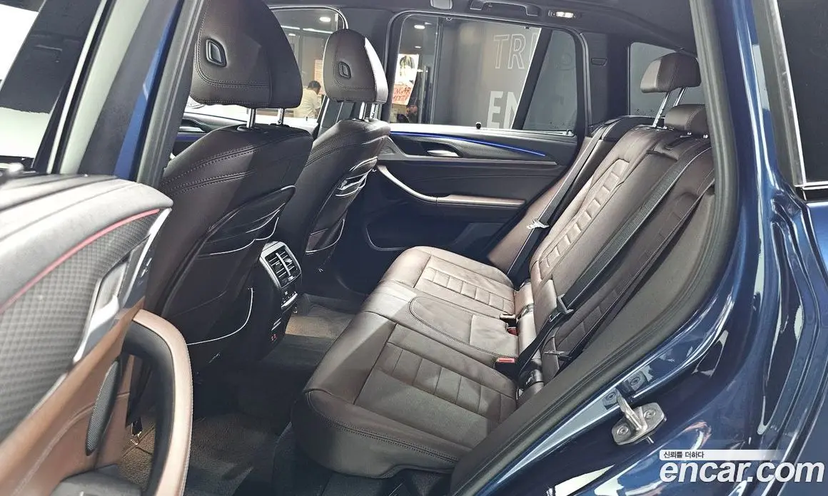 BMW X3 2023 2.0 автомат (гидро), фото 16