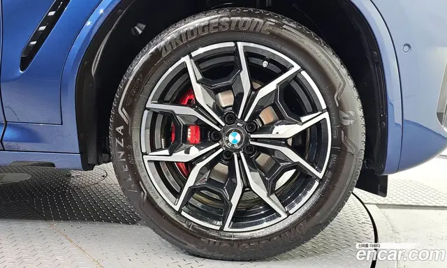 BMW X3 2023 2.0 автомат (гидро), миниатюра 7