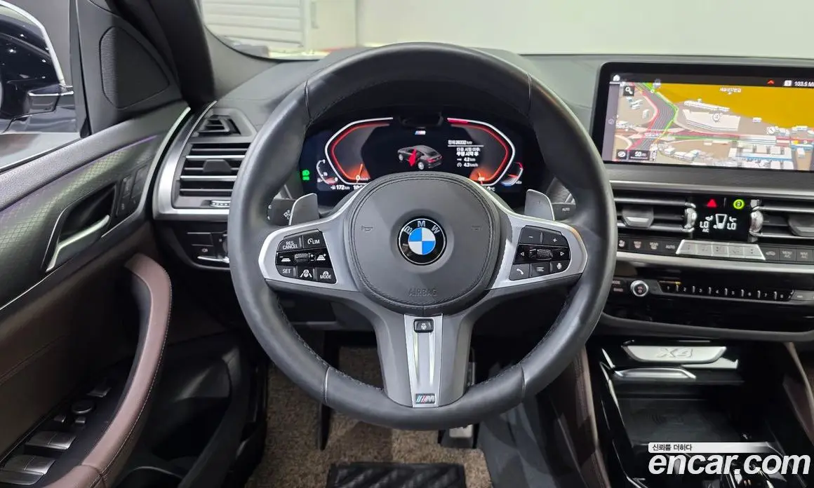 BMW X4 2024 2.0 автомат (гидро), фото 18
