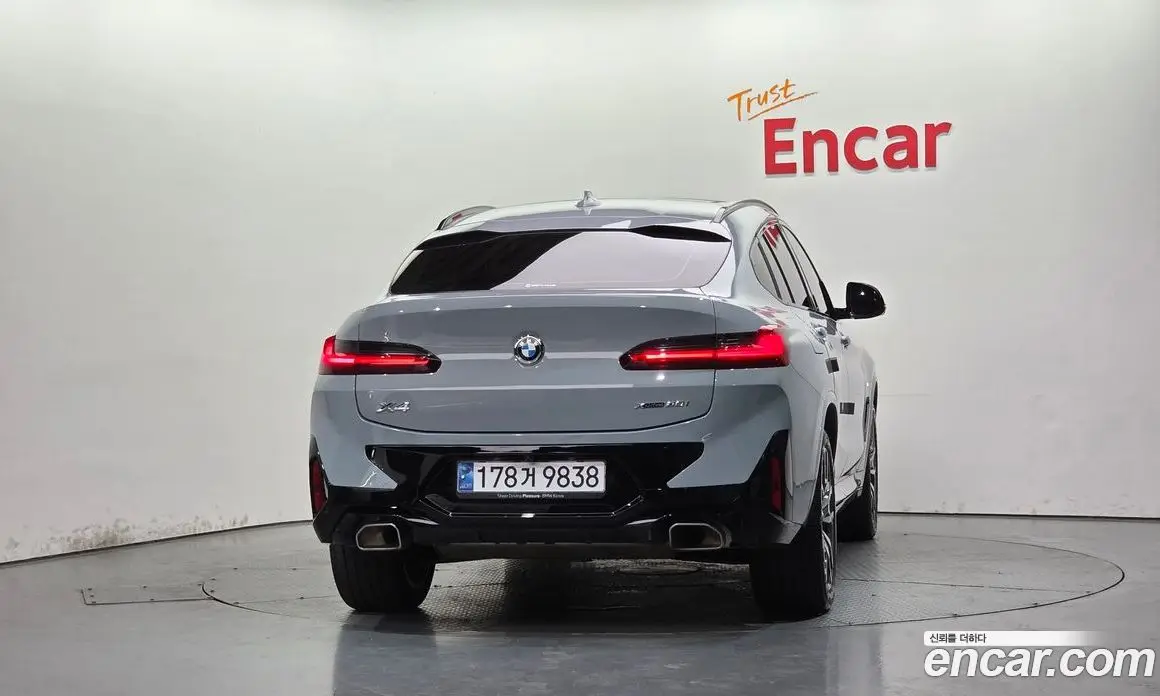 BMW X4 2024 2.0 автомат (гидро), фото 3