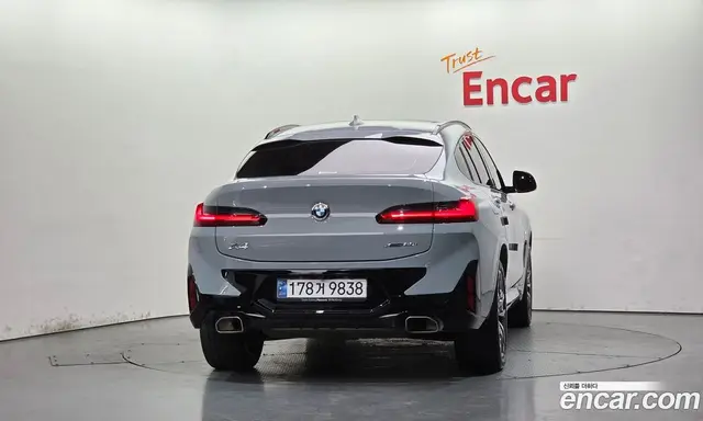 BMW X4 2024 2.0 автомат (гидро), миниатюра 3