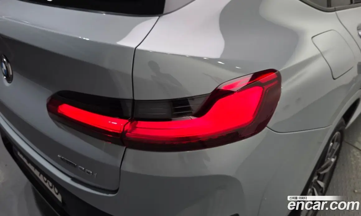 BMW X4 2024 2.0 автомат (гидро), фото 8