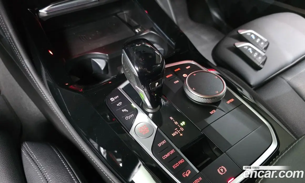 BMW X4 2025 2.0 автомат (гидро), фото 12