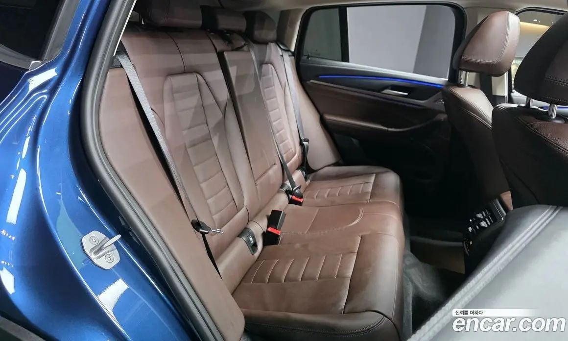 BMW X4 2025 2.0 автомат (гидро), фото 18