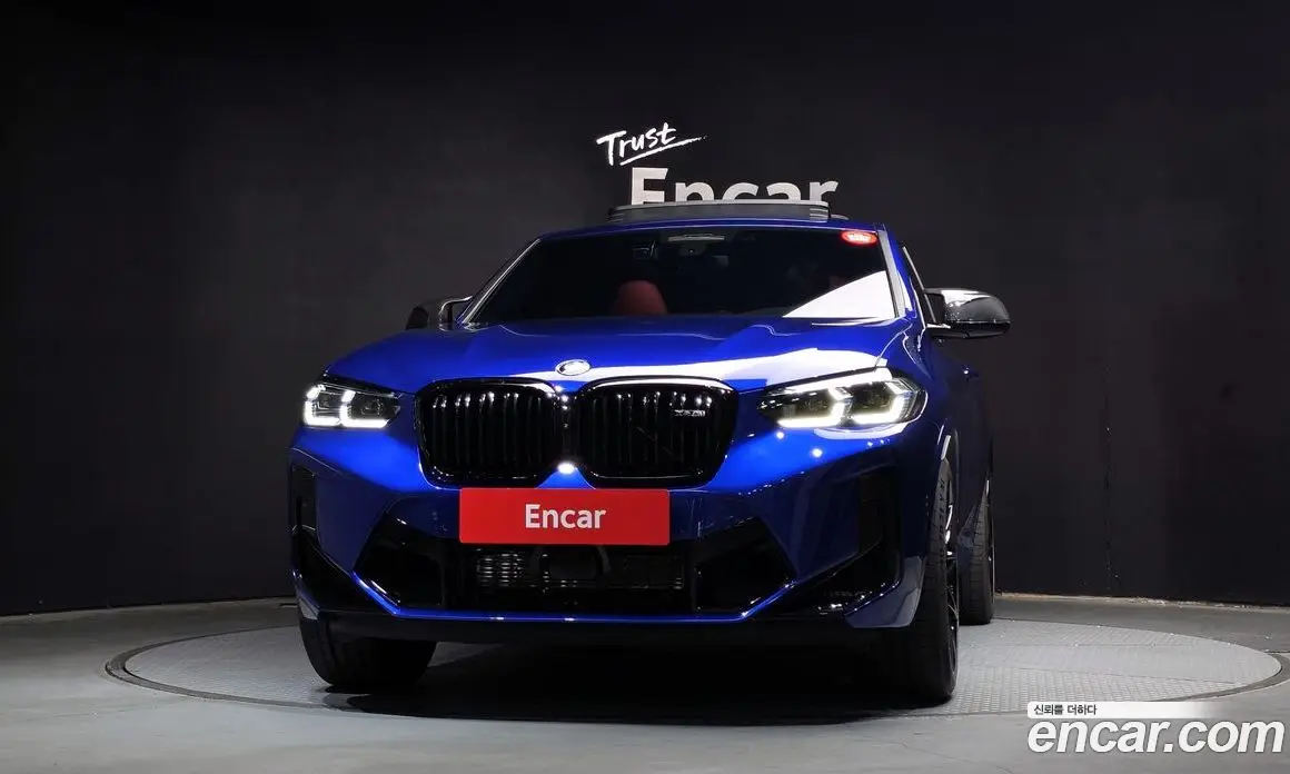 BMW X4M 2025 3.0 автомат (гидро), фото 3 BMW X4M 2025 3.0 автомат (гидро), фото 3