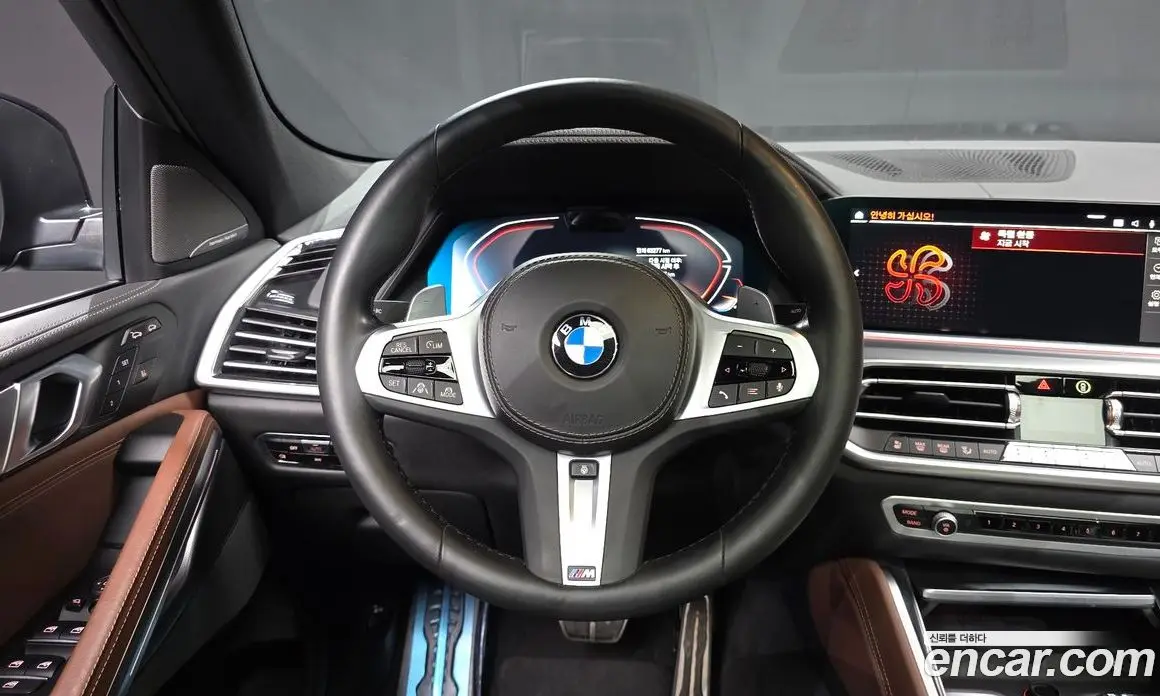 BMW X6 2023 3.0 автомат (гидро), фото 19
