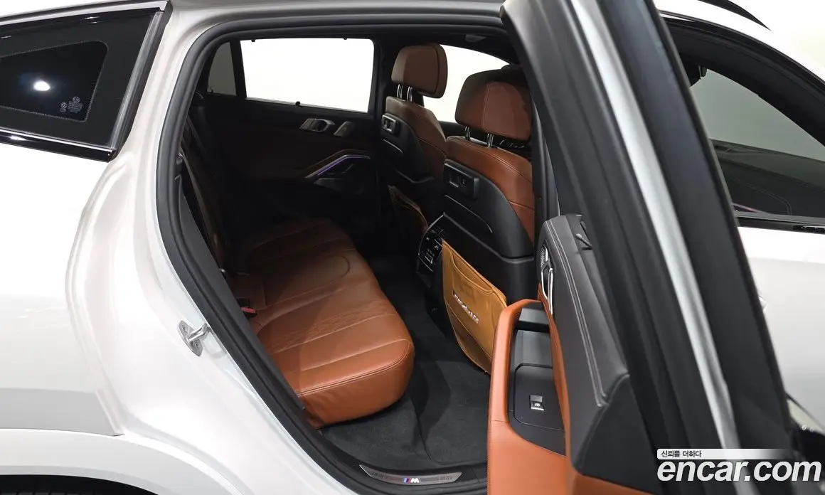 BMW X6 2023 4.4 автомат (гидро), фото 18 BMW X6 2023 4.4 автомат (гидро), фото 18