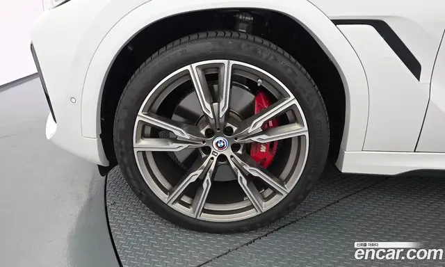 BMW X6 2023 4.4 автомат (гидро), миниатюра 5 BMW X6 2023 4.4 автомат (гидро), миниатюра 5