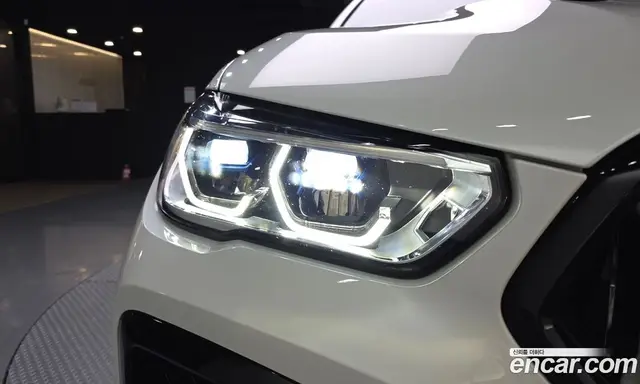 BMW X6 2023 4.4 автомат (гидро), миниатюра 8 BMW X6 2023 4.4 автомат (гидро), миниатюра 8