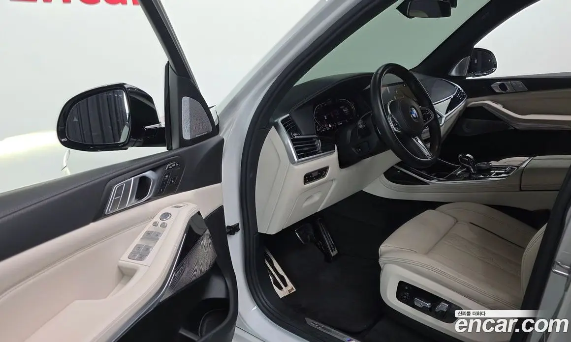 BMW X7 2021 3.0 автомат (гидро), фото 19