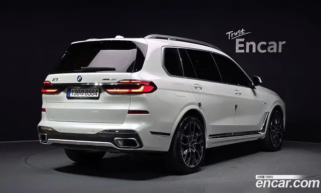 BMW X7 2024 3.0 автомат (гидро), миниатюра 2