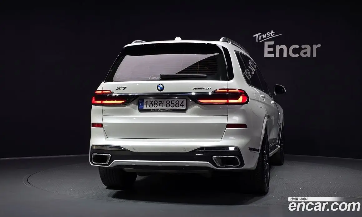 BMW X7 2024 3.0 автомат (гидро), фото 4