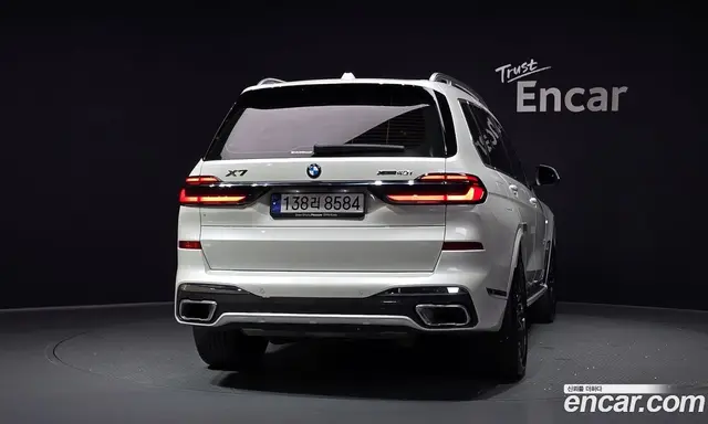 BMW X7 2024 3.0 автомат (гидро), миниатюра 4