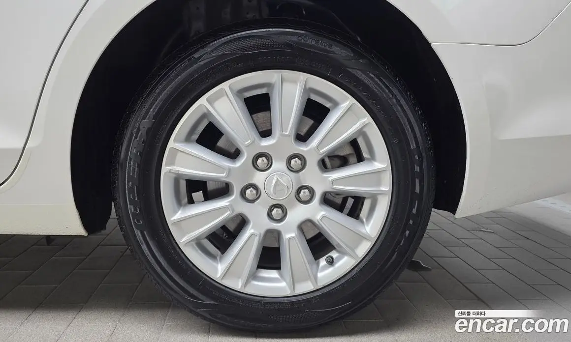 Chevrolet Alpheon 2015 2.4 автомат (гидро), фото 7