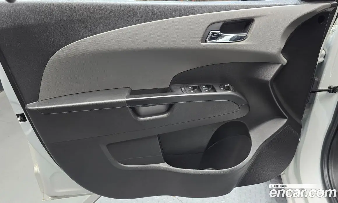 Chevrolet Aveo 2015 1.4 автомат (гидро), фото 14